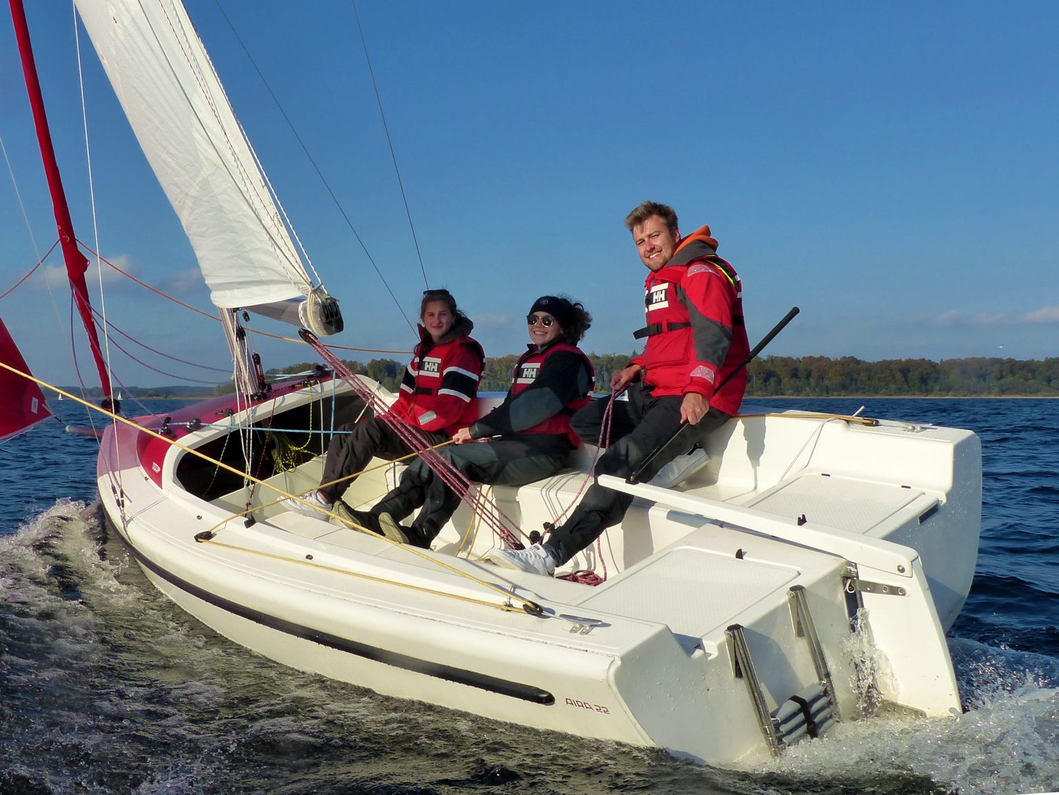 Test sailing